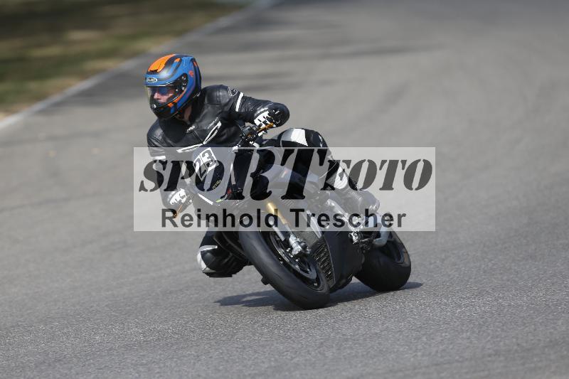 /37 09.08.2026  Pluess Motosport ADR/Einsteiger/23